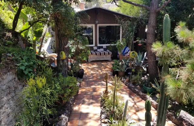 beverly glen canyon retreat