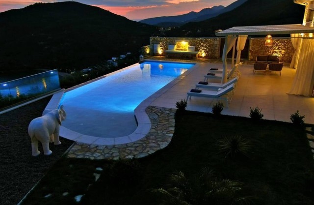 BH844 - B - Villa Pargan