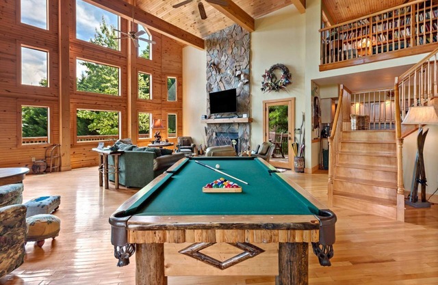 Big Sky Lodge | Long-range Views of Lake Lure!