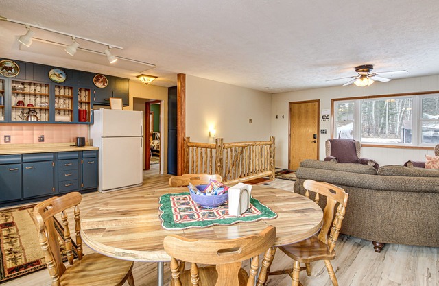 Bigfork Cabin on Long Lake By Trails & Restaurant!