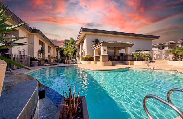 Biltmore Baby! Ground Floor Pool and More!