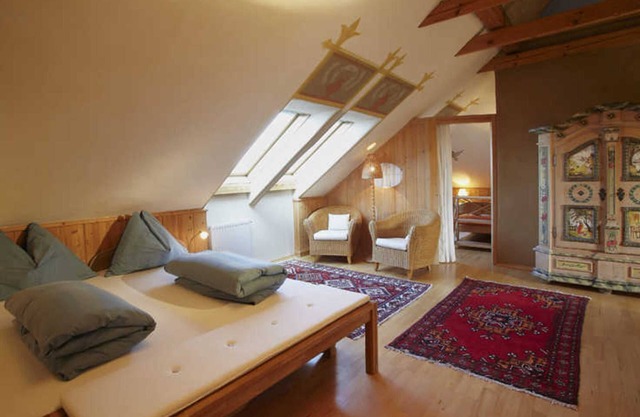 Bionest I earth building apartment - Biolandhaus Arche