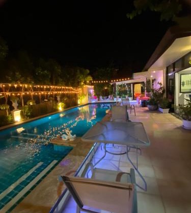 Bird in the garden Pool Villa