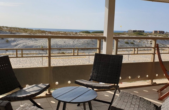 BiscaOcean - T3 seafront apartment with pool and terrace