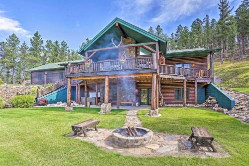 Black Hills Cabin Hot Tub, Fishing Pond and Deck