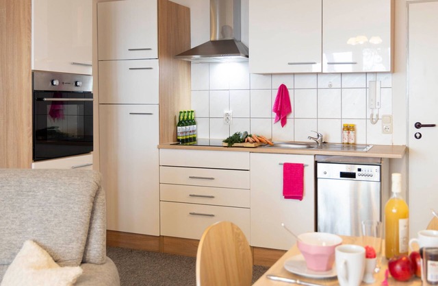 Blaumuschel (LUB113) by Interhome