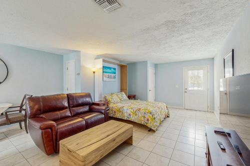 Blissful Beach Retreat C