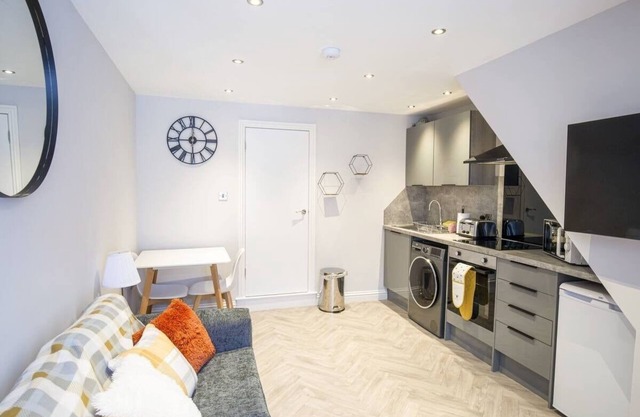 Blok - Rothes Residence - 1 Bed