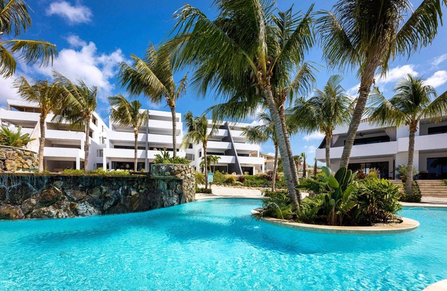Blue Bay | The Reef | Terrace