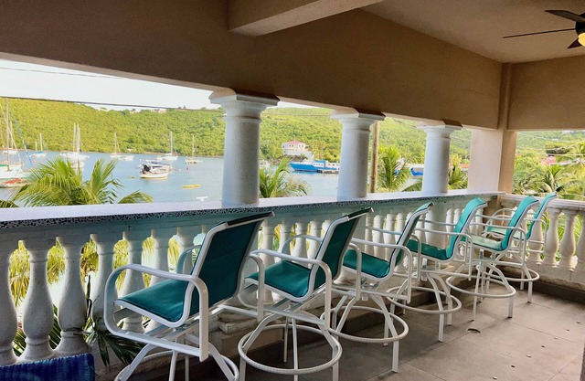 Blue Chair Life 3BR at Grande Bay Resort
