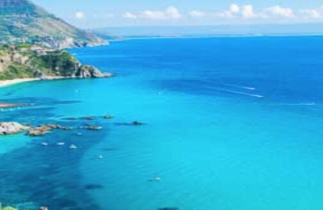 Bluiaia - Mezzanine. A small oasis of tranquility.