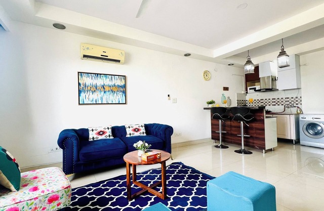 BluO 1BHK Defence Colony Market - Lift, Balcony