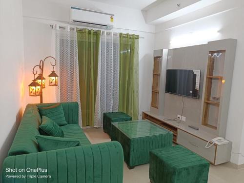 BnBBuddy Aarohi Homes 3 BHK West Delhi
