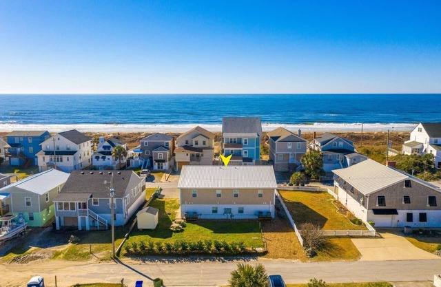 Boardwalk Shores D 2 Bedroom Duplex by RedAwning