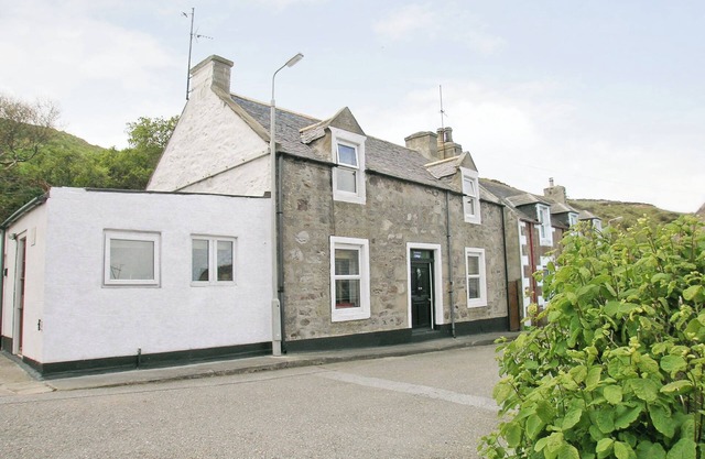 Boatmans Cottage - 27787