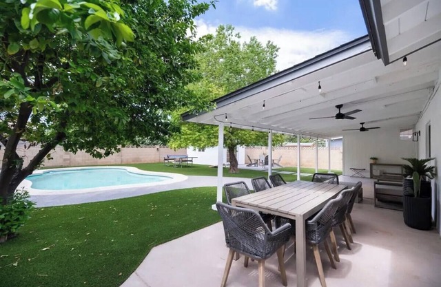 BONUS Room! HTD Pool Backyard Oasis/Patio/Games