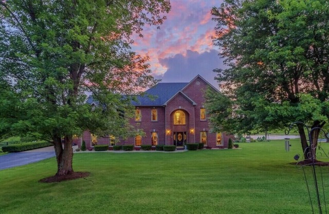 Booking for fall! Keeneland, s’mores at the fire pit, football from the hot tub!