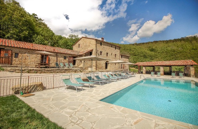 Borgo di Santarsa farmhouse