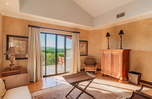 Bougainvillea 2306 Luxury Condo - Reserva Conchal