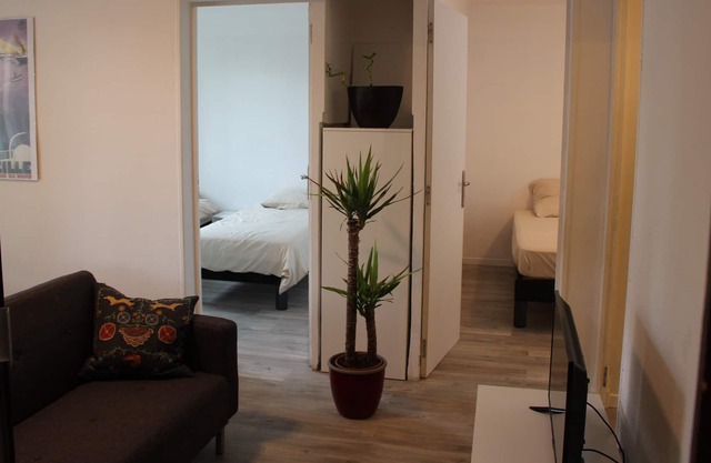 Boulevard Bouès, RED Apartment