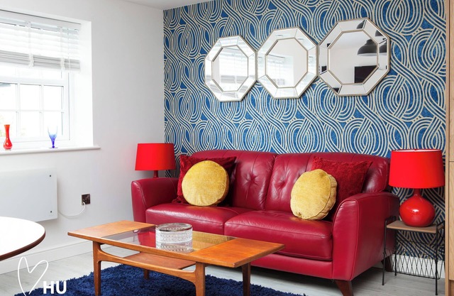 Boutique 2 Bdrm Suite on Marinan