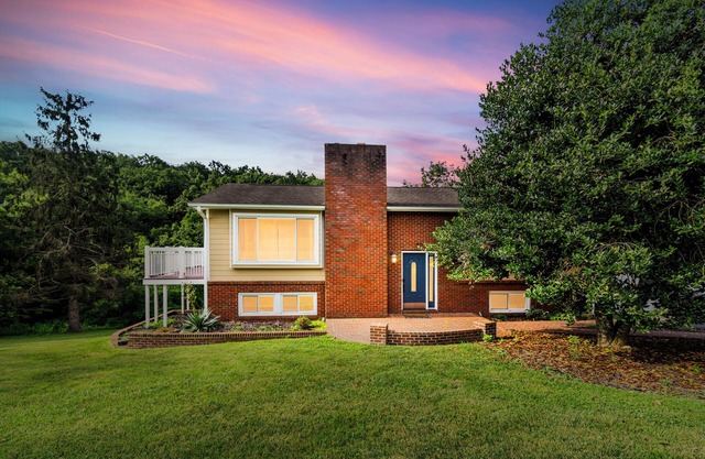 Boutique Blacksburg Getaway