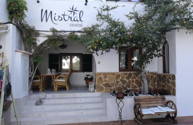 Boutique Hostal Mistral