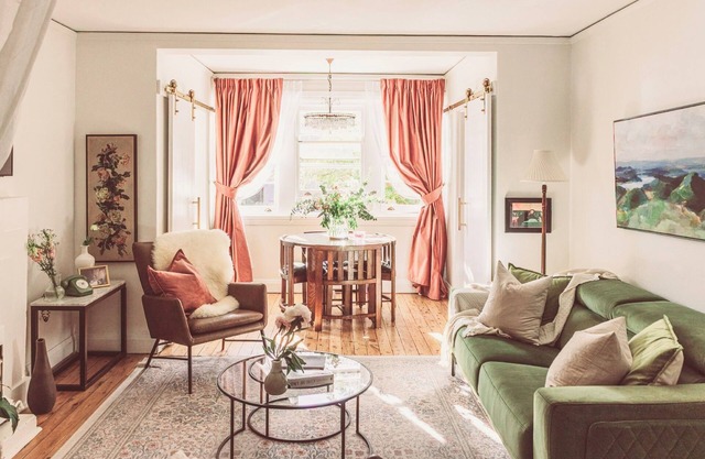 Boutique Stay in Sydney's Eastern Suburbs, Steps From City Icons with Parking