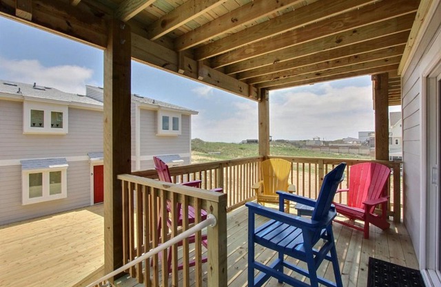 BR4 - Sand N Sea at the Breakers