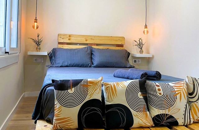 Brand new apartment in BCN with photo booth