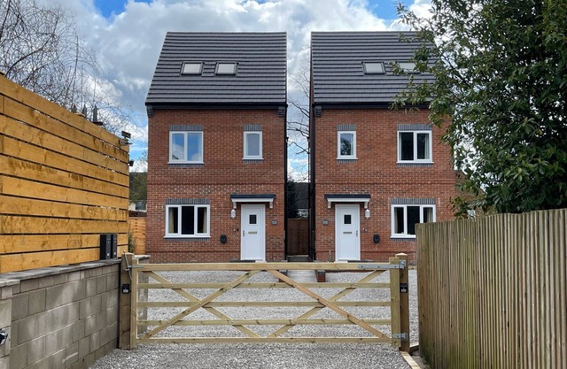 Brand New High Spec House with parking