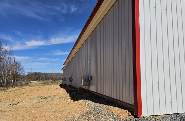 Brand New Shop Space, Man Cave, Storage, Business-the possibilities are endless!
