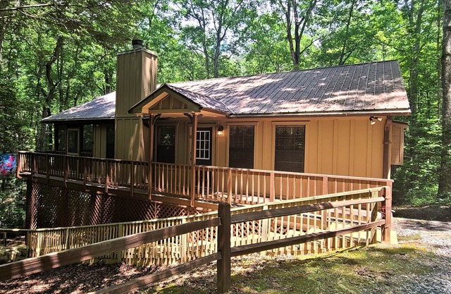 Brandywine Cabin - Screened Porch and Great Privacy