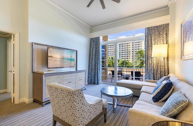 Breathtaking 2 Bedroom Condo Placed at Ritz Carlton-Key Biscayne