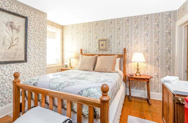 Briarstone Inn | Historic 7-Room Inn w/Private Baths | Walk to Downtown Galena