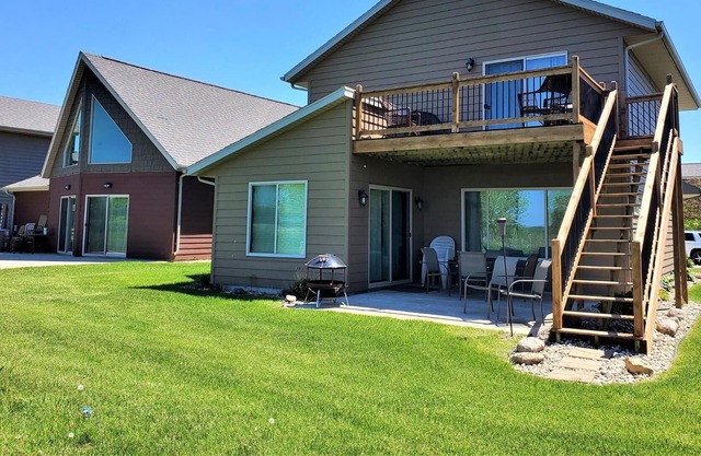 Bridges Bay Vacation Cabin 113