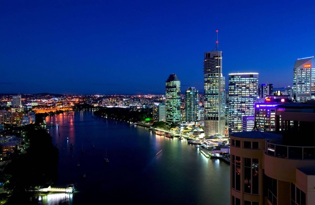 Brisbane City Tropical Apmnt Pool Optional Parking