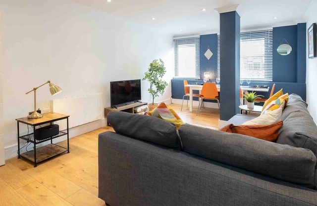 Bristol Riverside House - 1 Bedroom Apartment