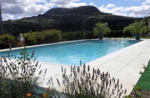 Brit Hotel Confort Marvejols