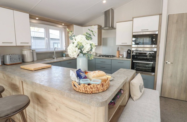 Brocklebank Lodge, 35