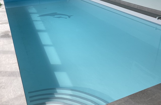 Brooklands Barn Cottages private new indoor pool, sleeps max 14