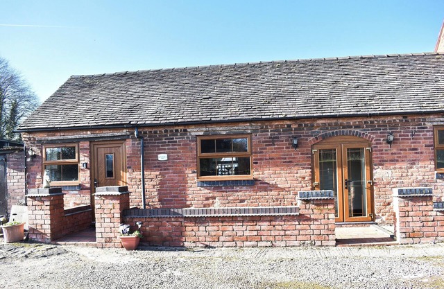 Brookside Cottage - UK42869
