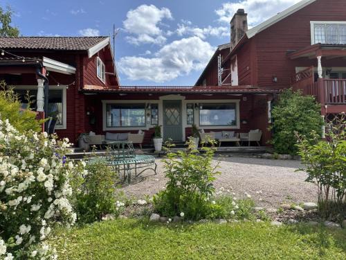 Bruntegården