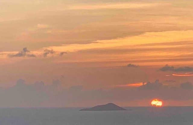 Buck Island Views on North Shore: View & Windsors