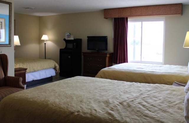 Budget-Friendly Travel in Mount Vernon! Stay Minutes from Brittlebank Park!