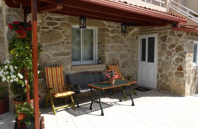 Bueu: country holiday home - 1 room - 2/4 persons
