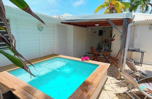Bungalow à Saint François G007 - 1 chambre piscine
