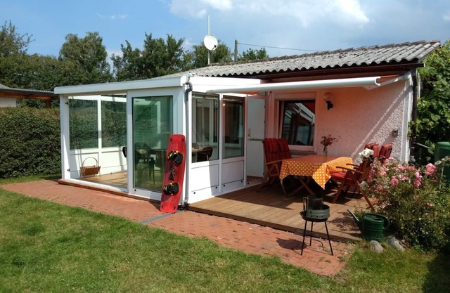 Bungalow, Ferienhaus in Loissin, Ostsee, 30 m zum Strand
