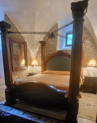 Burg Hermannstein - Kings Room