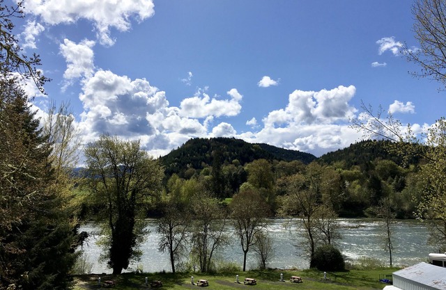 Burke's River View Vacation Rental Home